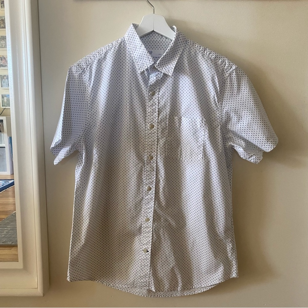 Gap Men’s short sleeves shirt size M